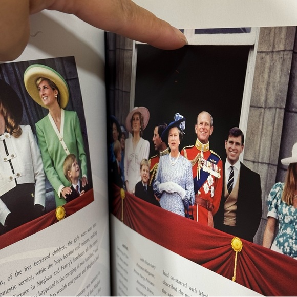 Harry & Meghan Royal Wedding Book with many great photos - Picture 8 of 16